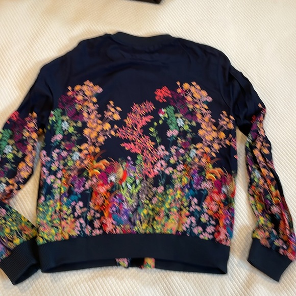 Merona size M floral bomber. Very thin, front zip. This is not warm, looks only. - Picture 2 of 5